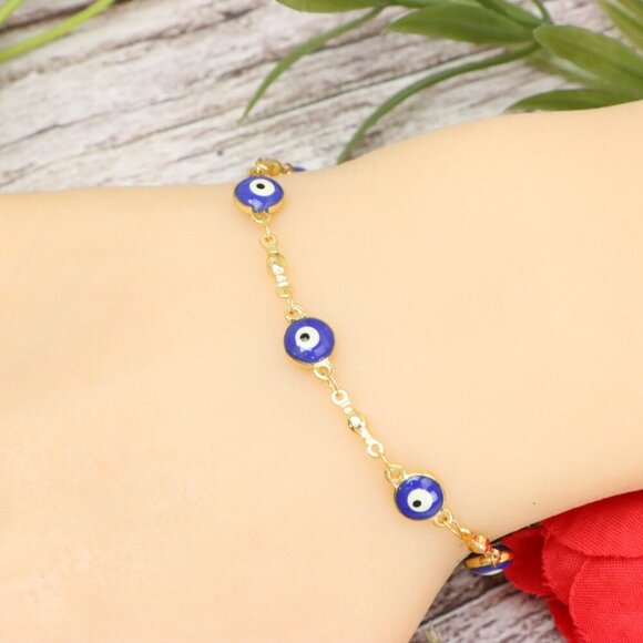 "Trendy Bracelet for Girls & Women – Cute, Adjustable & Gift-Ready | MLCRC1611 - Picture 3 of 10